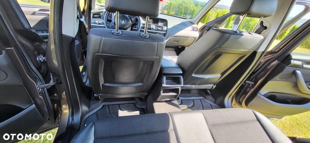 BMW X3 xDrive20d - 9