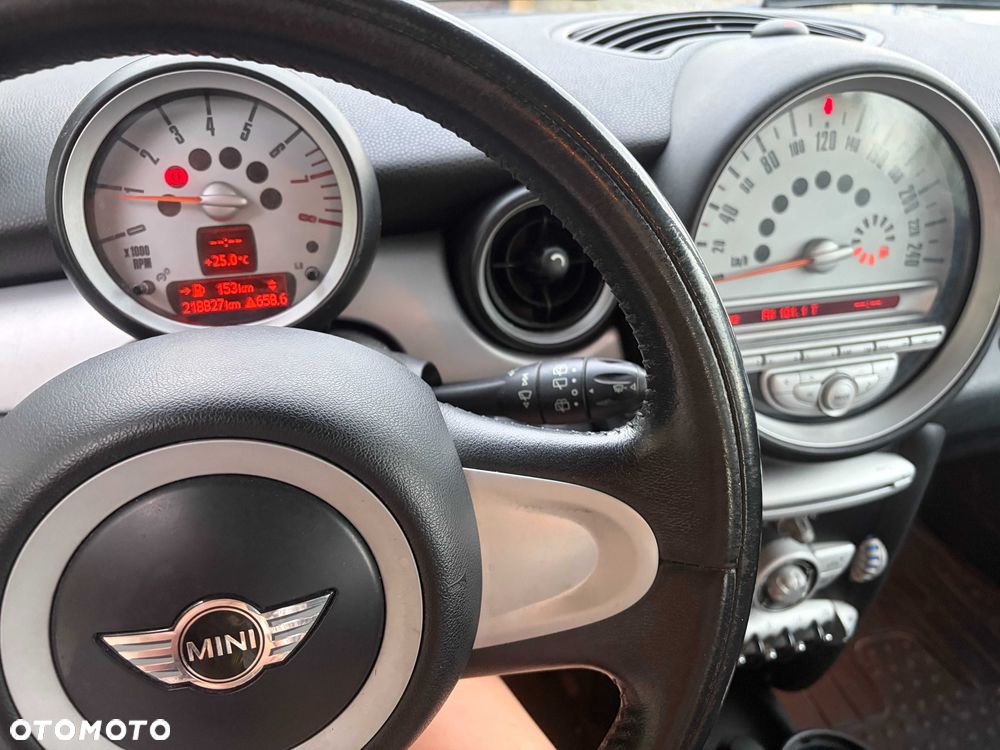 MINI ONE - 8