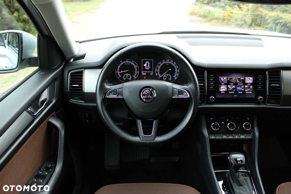 Skoda Kodiaq 2.0 TSI 4x4 Ambition DSG - 19