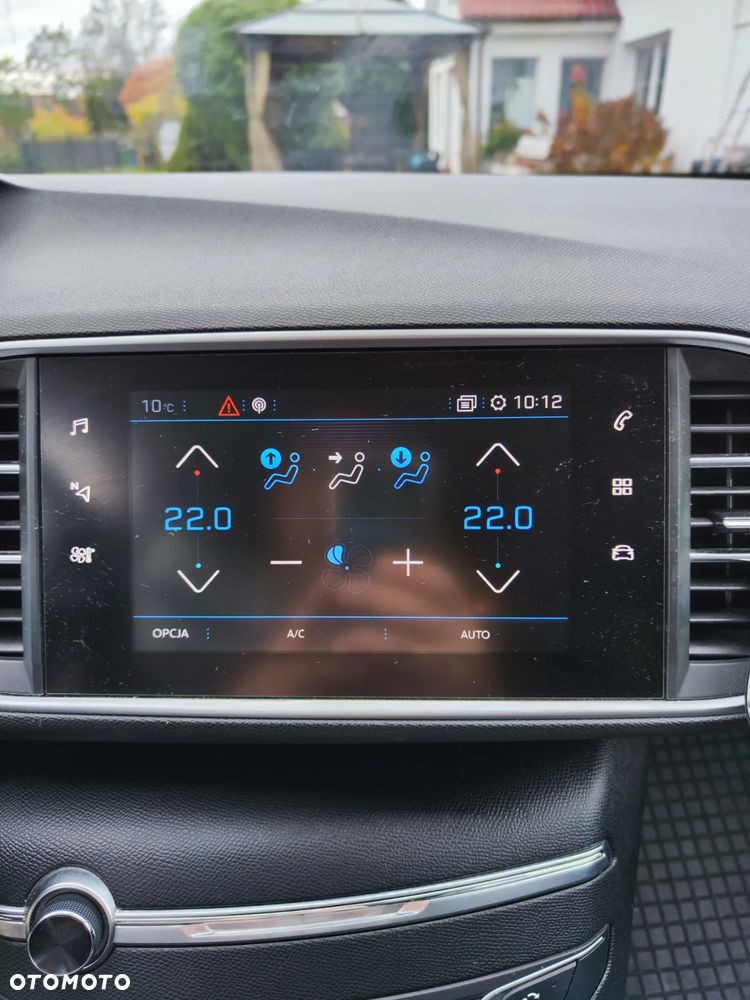 Peugeot 308 1.2 PureTech GPF Allure S&S - 12