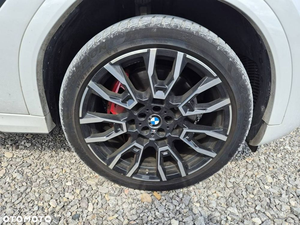 BMW X6 - 24