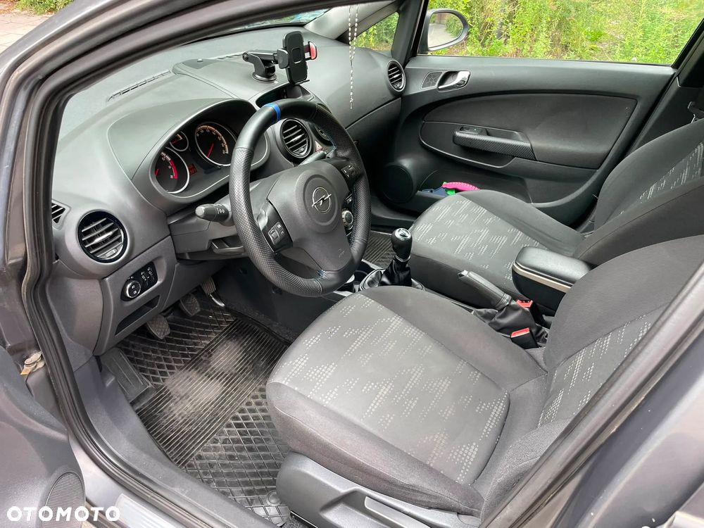 Opel Corsa 1.2 16V Enjoy - 5