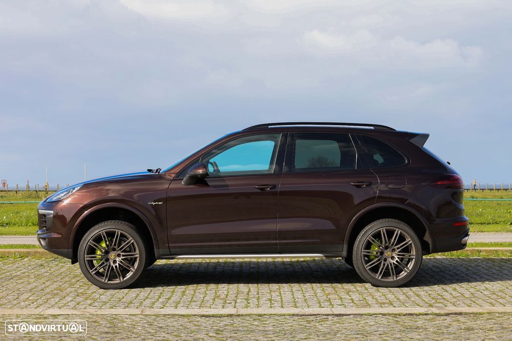Porsche Cayenne S E-Hybrid Platinum Edition - 9