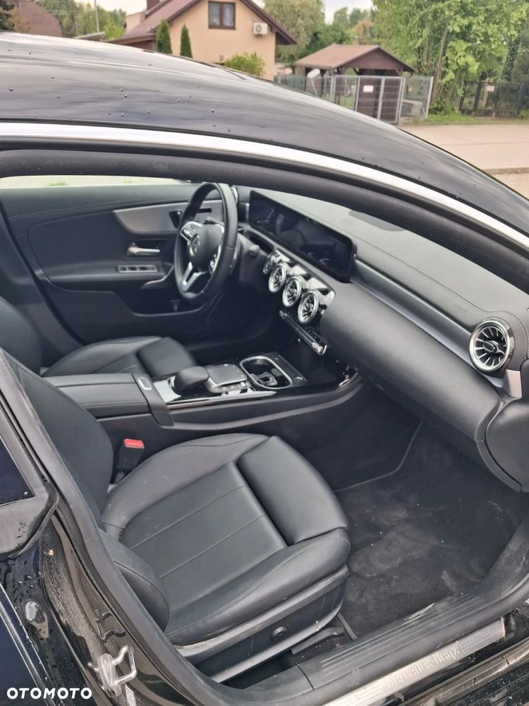 Mercedes-Benz CLA 250 Edition 1 7G-DCT - 9