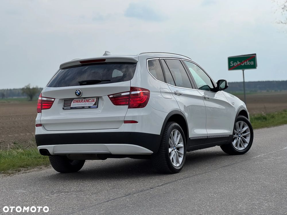 BMW X3 xDrive20d - 12