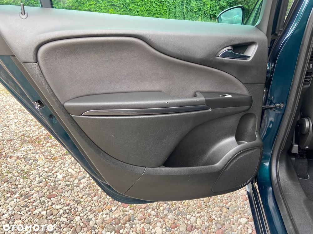Opel Zafira - 34