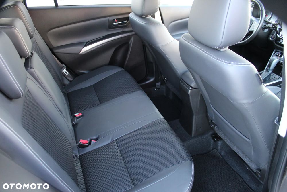 Suzuki SX4 S-Cross 1.4 SHVS Premium 4WD - 13