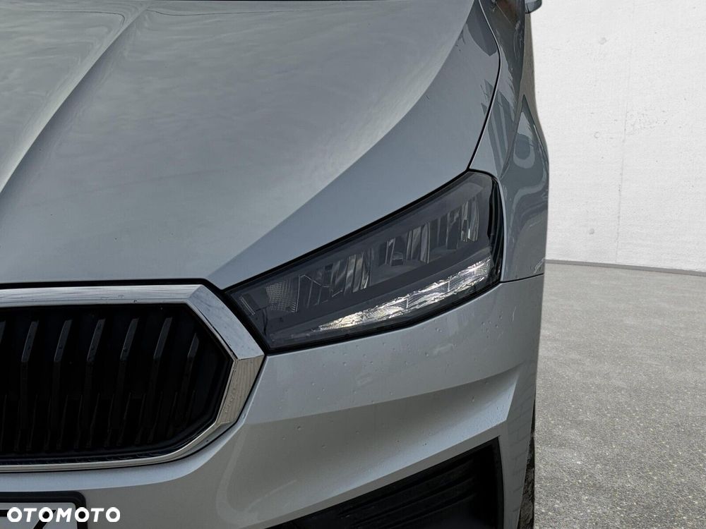 Skoda Fabia 1.0 TSI Ambition - 11
