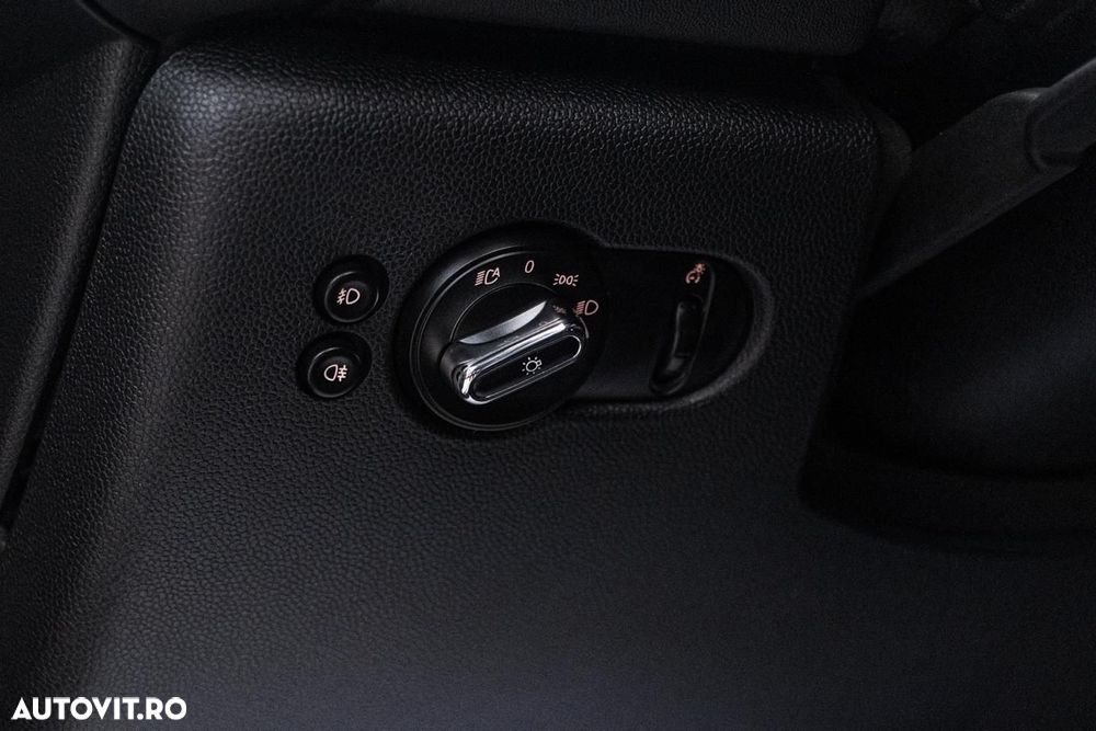 Mini Cooper SD Sport-Aut. - 30