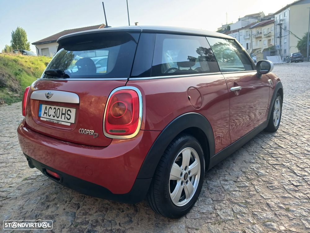 MINI 3 Portas Cooper D - 5