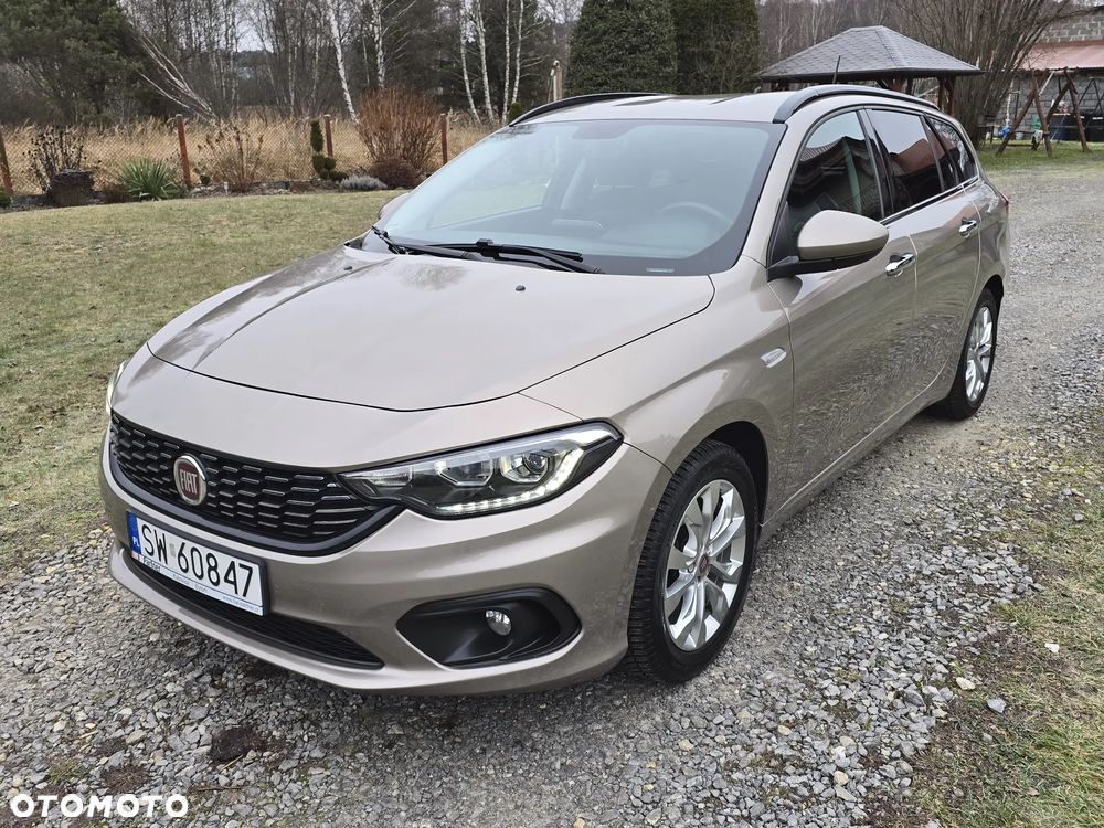 Fiat Tipo 1.4 16v Lounge EU6d - 29
