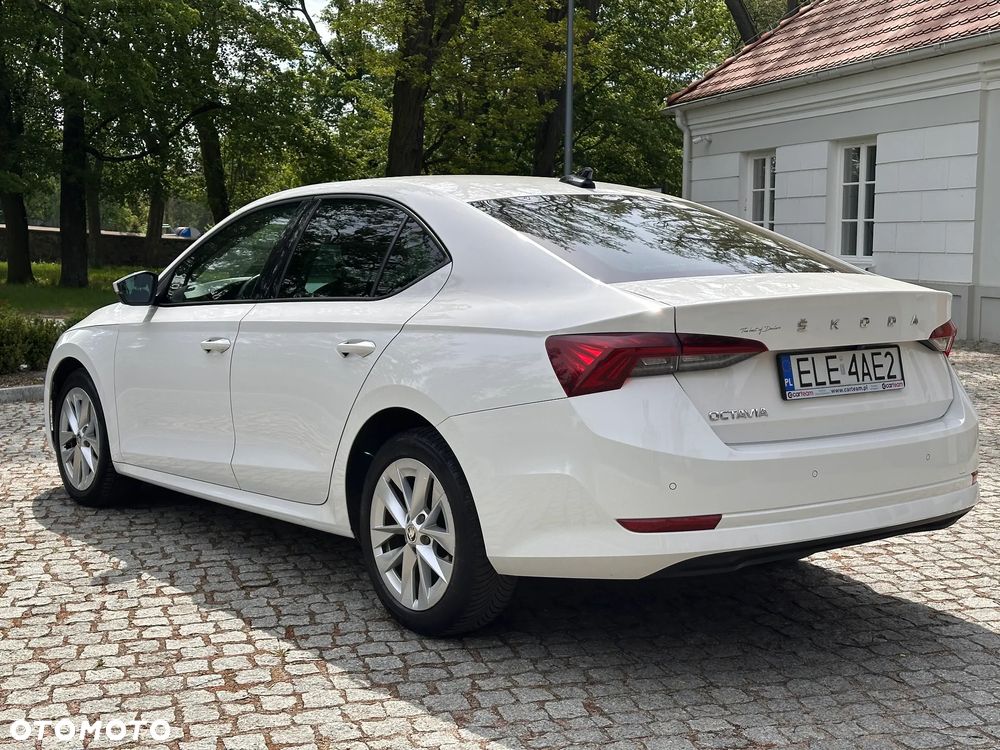 Skoda Octavia 2.0 TDI Ambition - 15