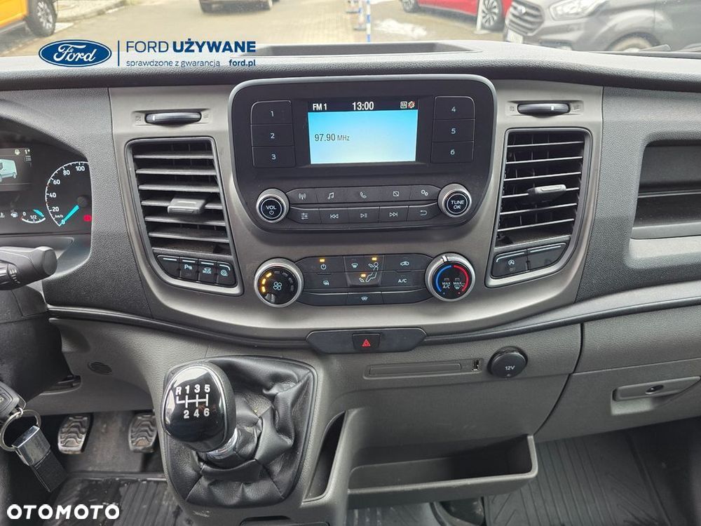 Ford Transit - 12