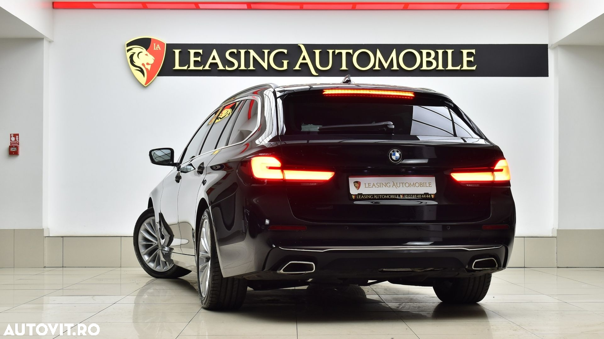 BMW Seria 5 520d xDrive Touring Aut. Luxury Line - 6