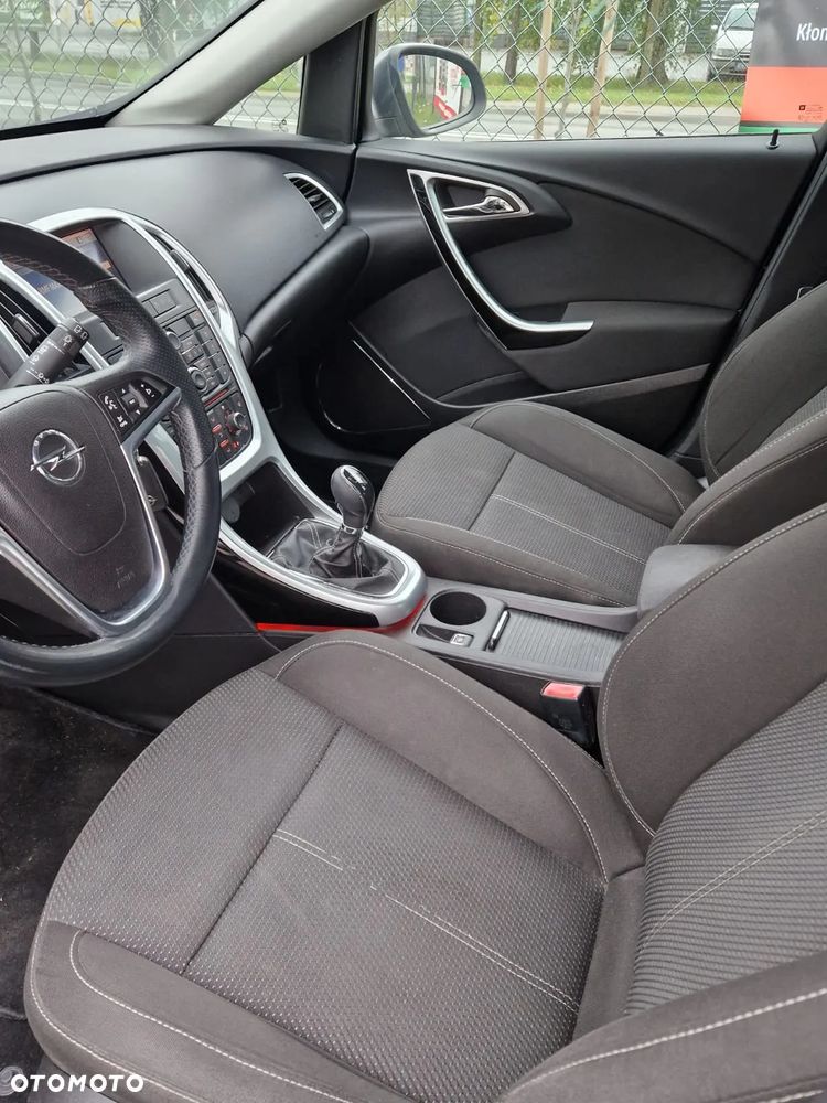 Opel Astra 2.0 CDTI DPF Edition - 7