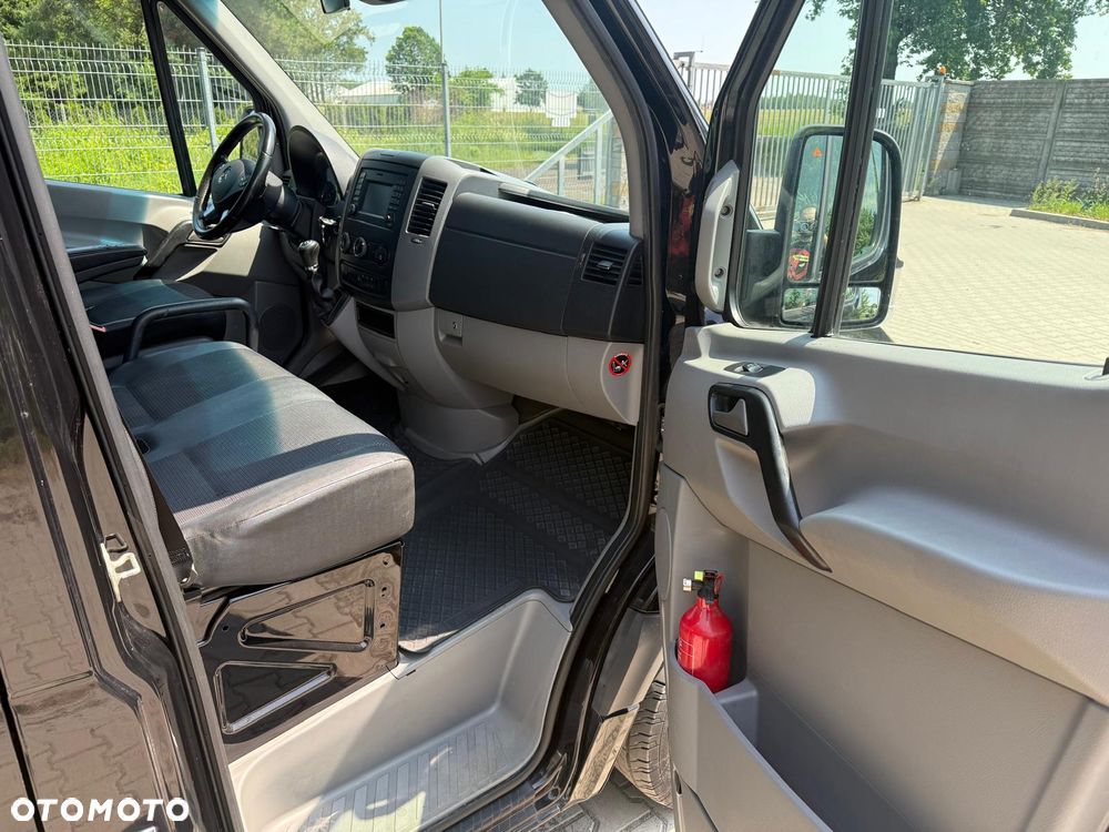 Mercedes-Benz Sprinter - 6