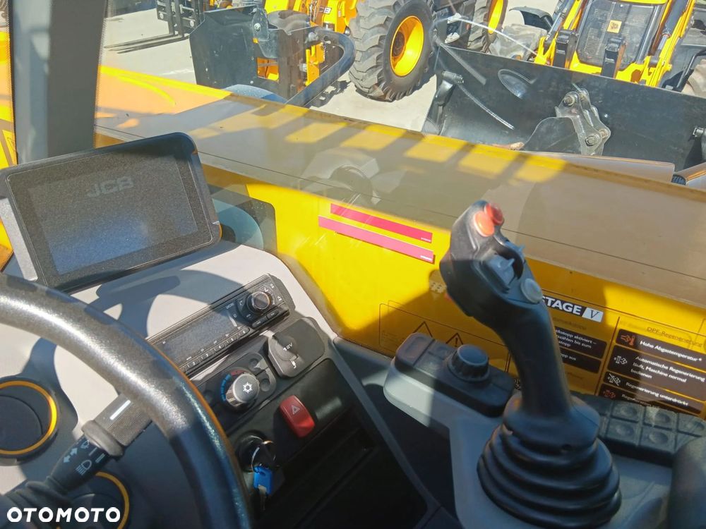 JCB JCB 542-70 Agri Xtra - 9