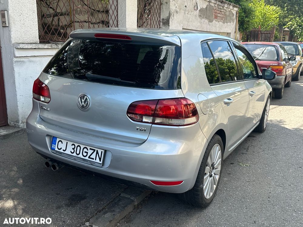 Volkswagen Golf 2.0 TDI DPF Comfortline - 3