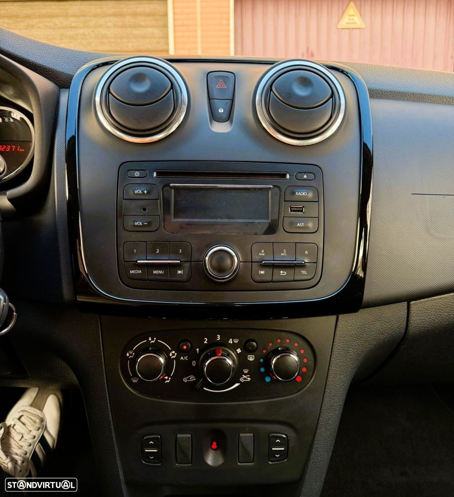 Dacia Sandero 1.5 dCi Confort - 14