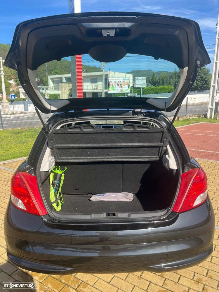 Peugeot 207 1.4 16V Active - 3