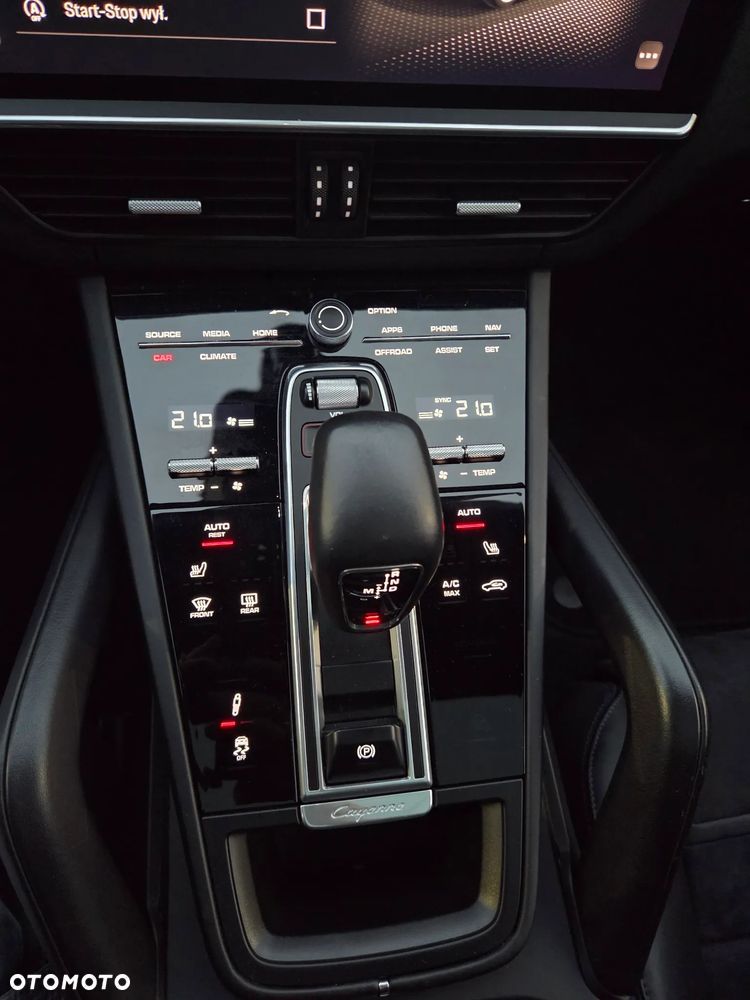 Porsche Cayenne GTS - 28