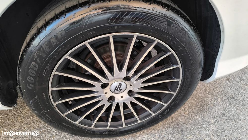 Peugeot 308 1.6 HDi Envy CVM6 - 11