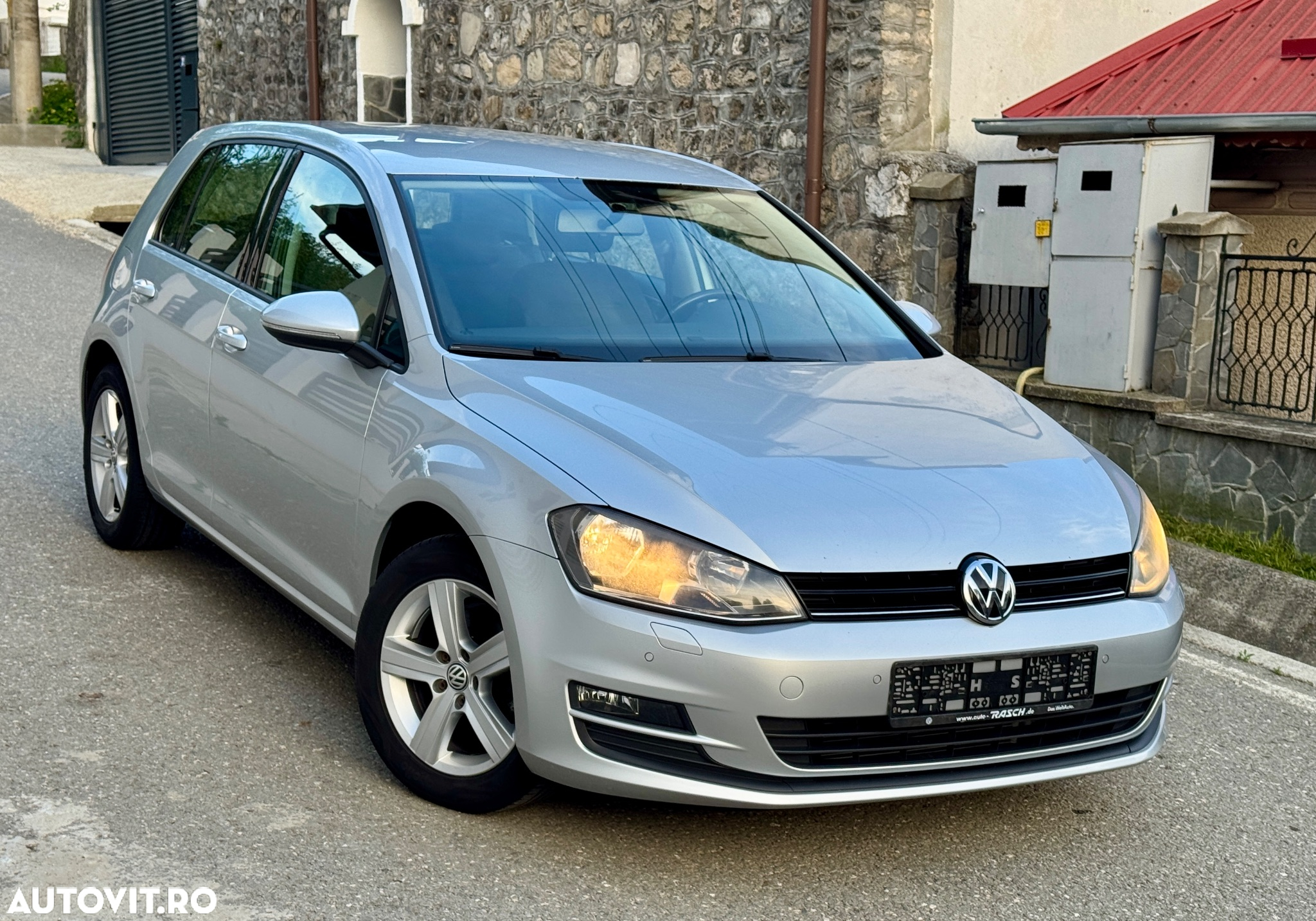 Volkswagen Golf 1.2 TSI BlueMotion Technology Comfortline - 4