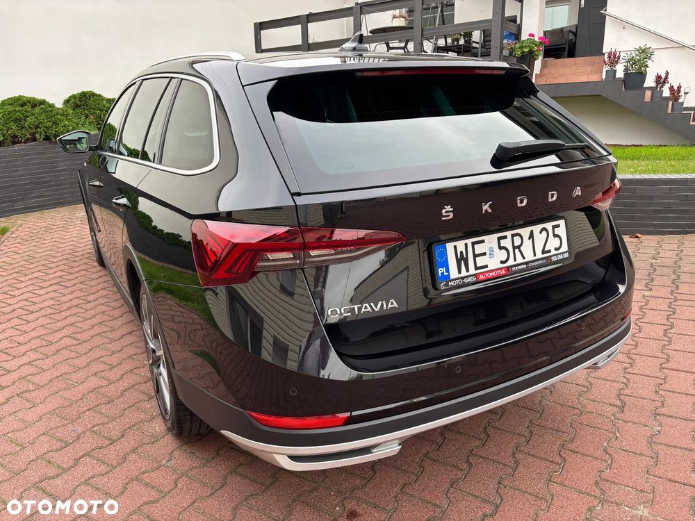 Skoda Octavia 1.5 TSI ACT Scout - 7