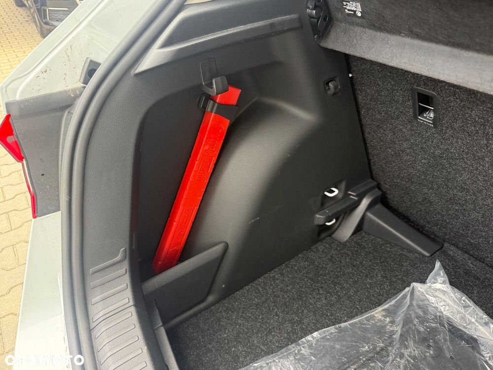 Skoda Fabia 1.0 TSI Edition 130 DSG - 17