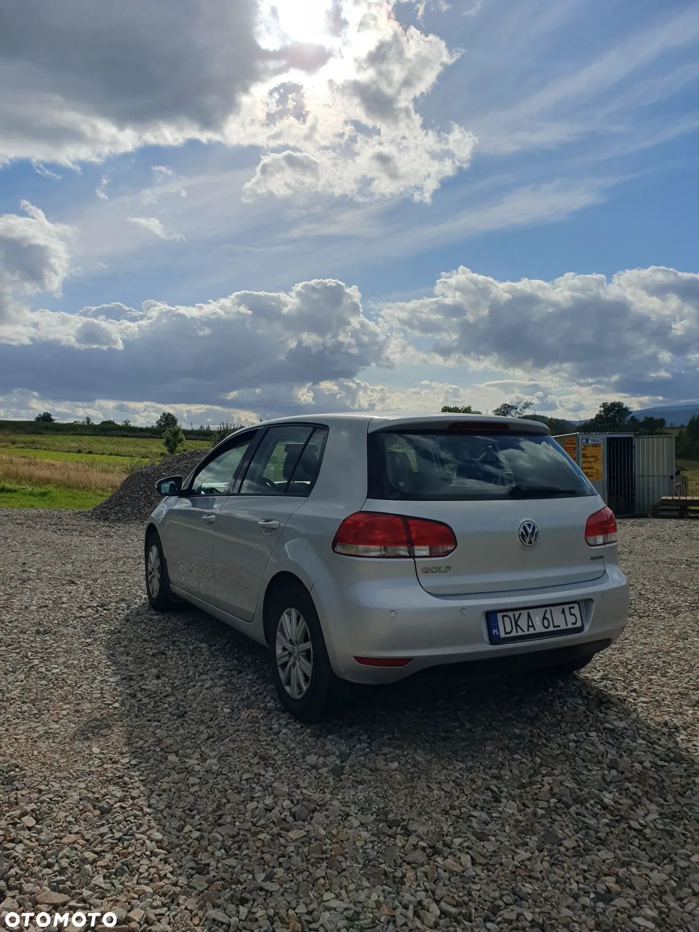 Volkswagen Golf - 1