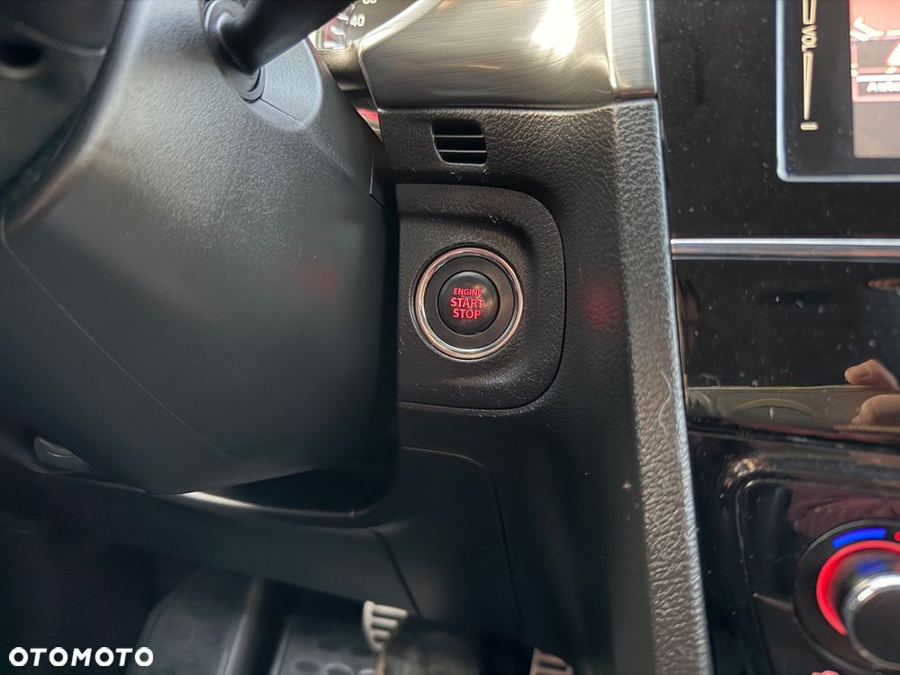 Suzuki Vitara 1.4 T Boosterjet S 4WD - 38