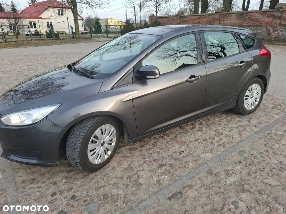 Ford Focus 1.6 Gold X - 11