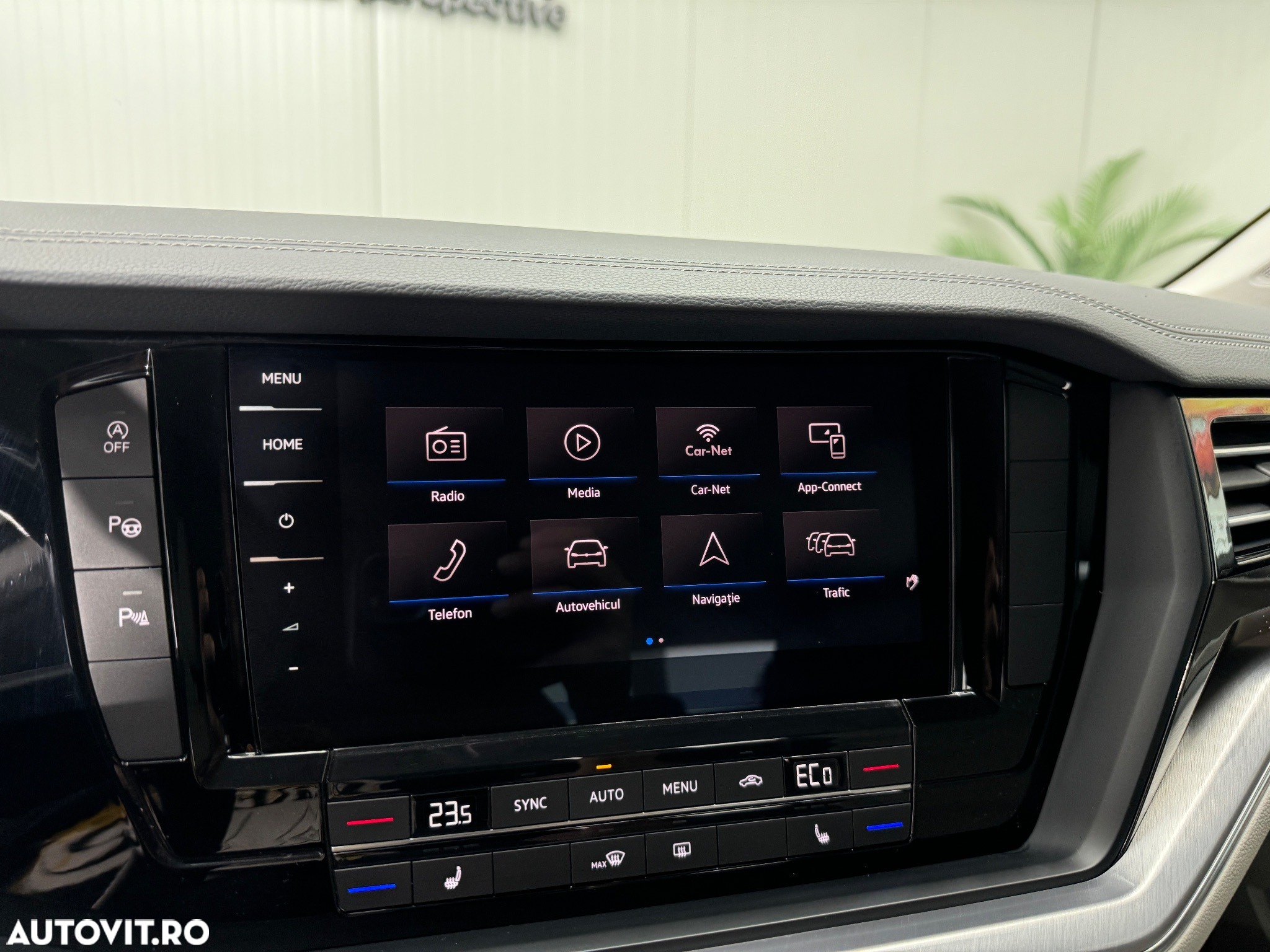 Volkswagen Touareg V6 TDI Elegance - 27