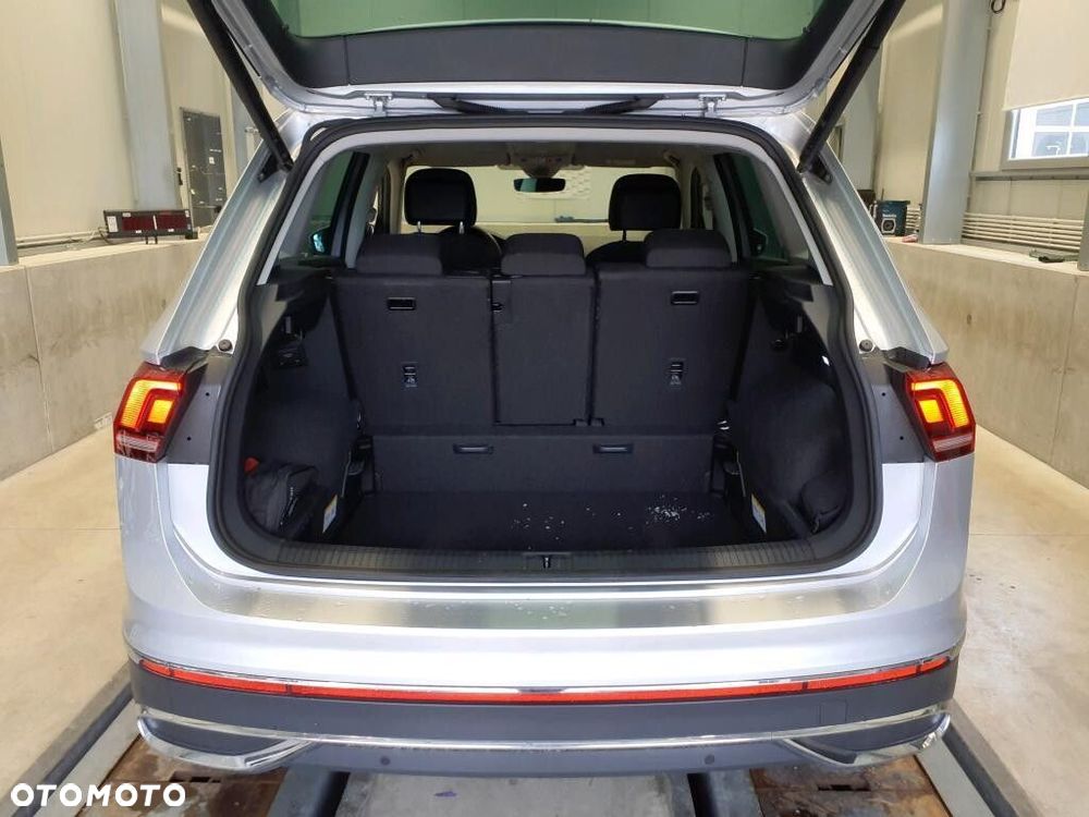 Volkswagen Tiguan - 7