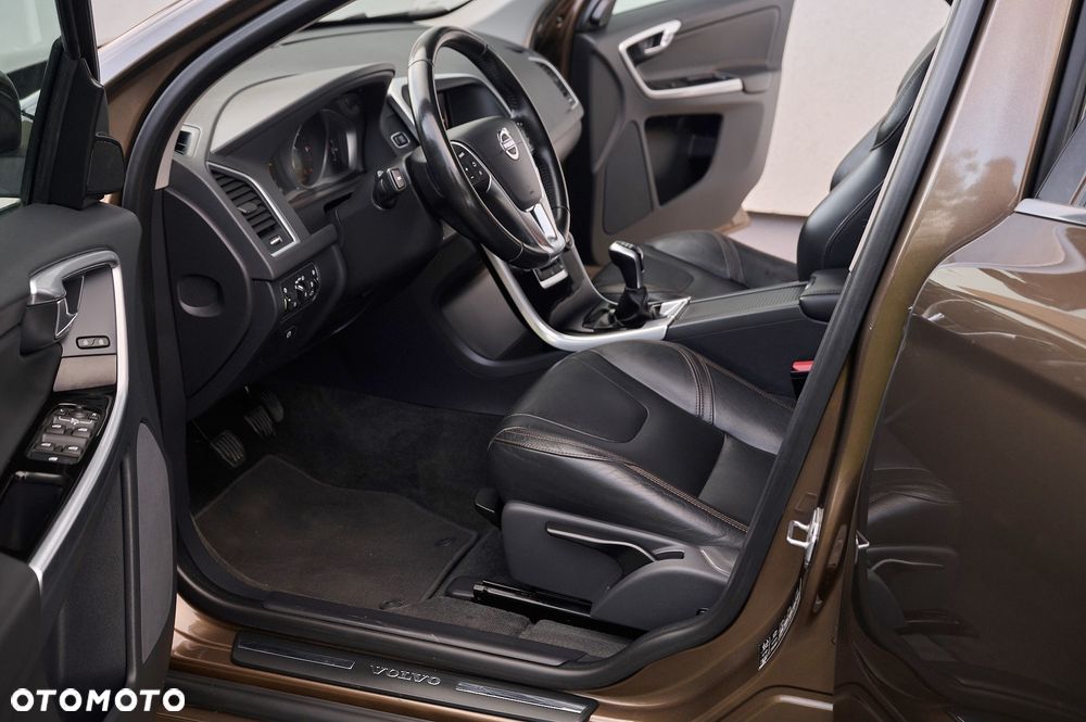 Volvo XC 60 D3 Summum - 24