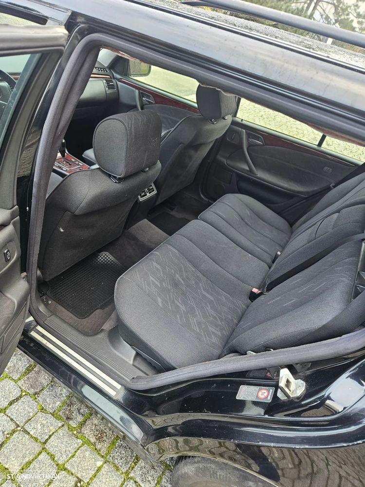 Mercedes-Benz E 220 - 6