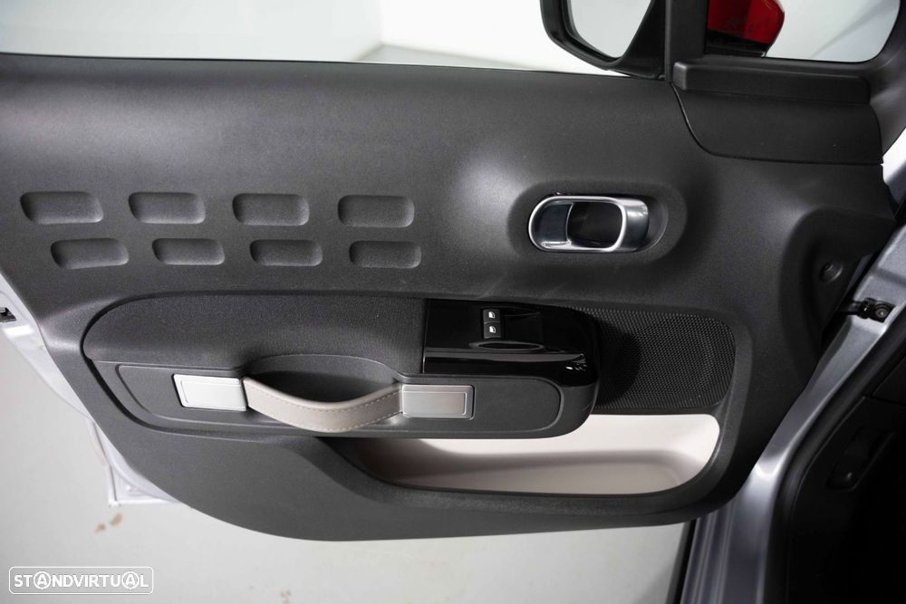 Citroën C3 1.2 PureTech Shine - 18