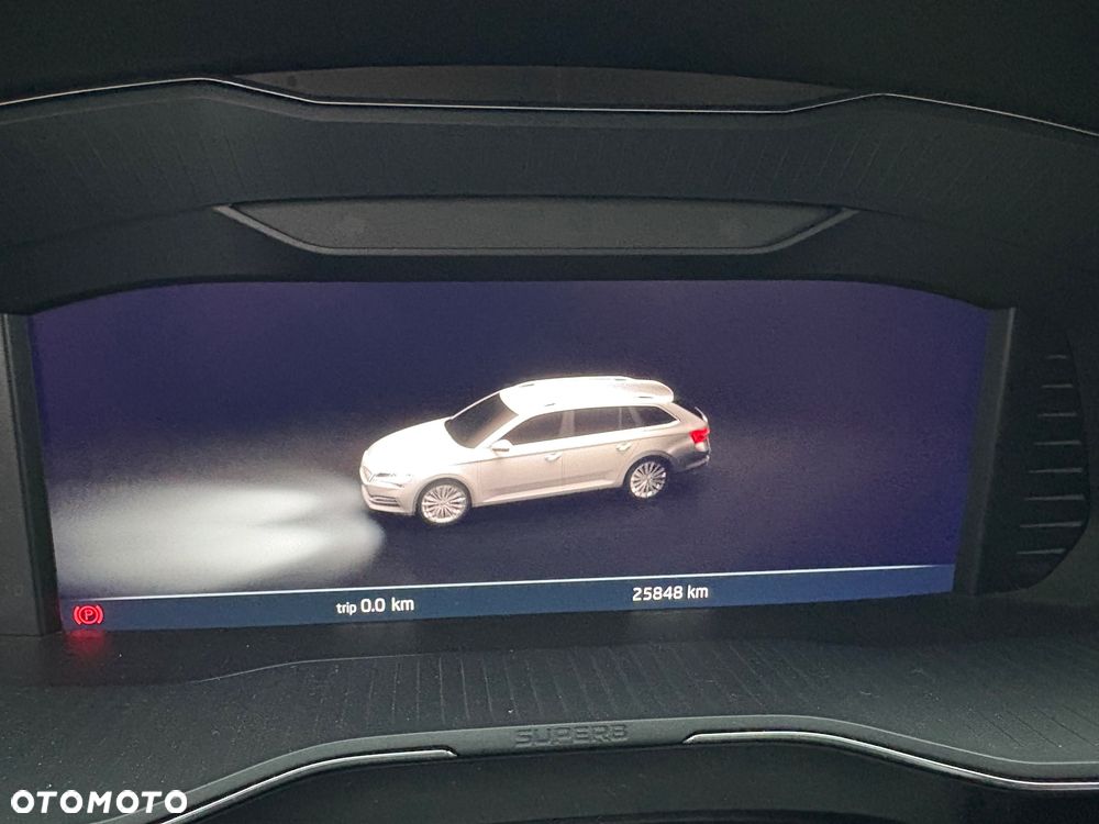 Skoda Superb 2.0 TSI Sportline DSG - 10