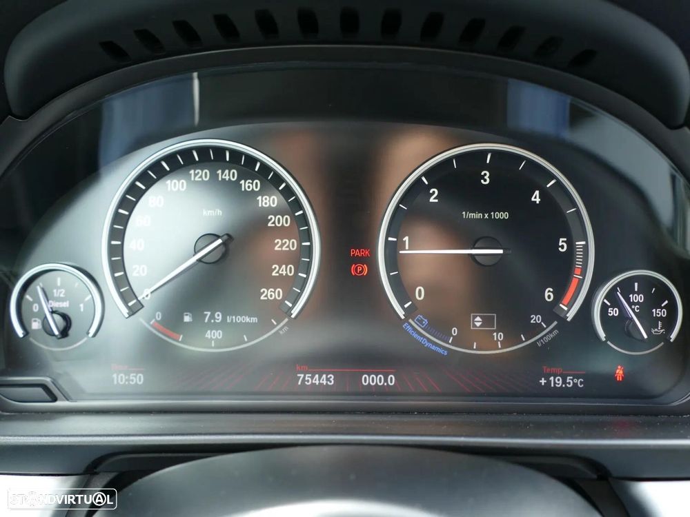 BMW 525 d Pack M - 21