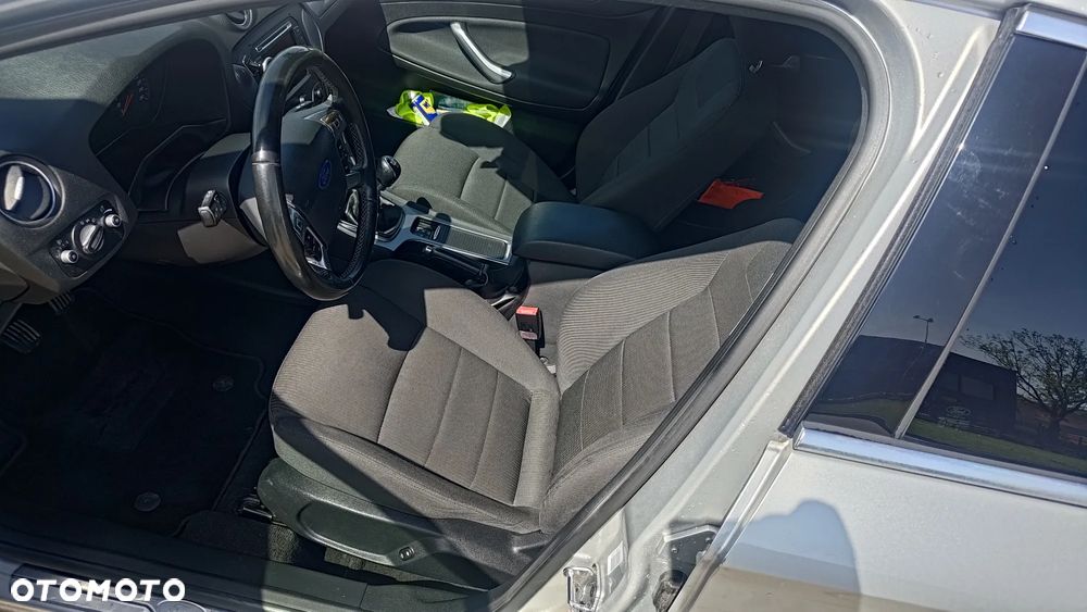 Ford Mondeo 1.6 T Titanium - 7