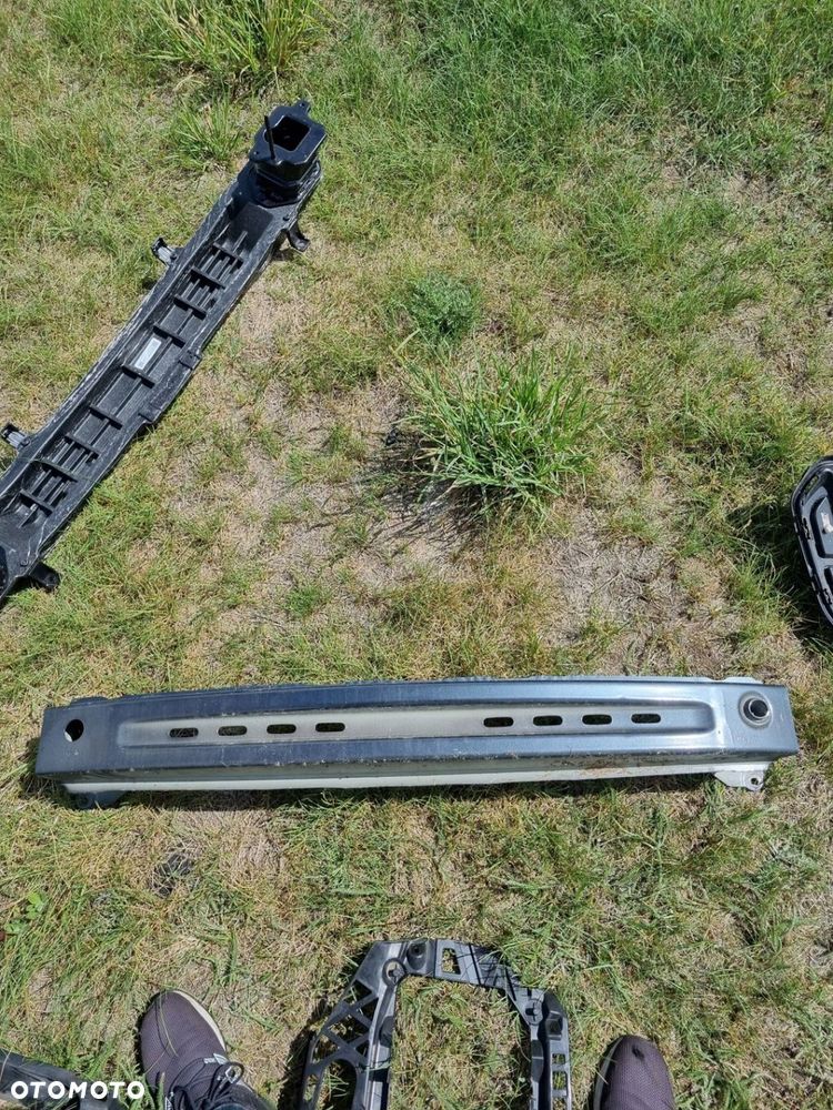 Skoda kodiaq 565 BELKA WZMOCNIENIE ZDERZAK POD ZDERZAK TYŁ 565807305