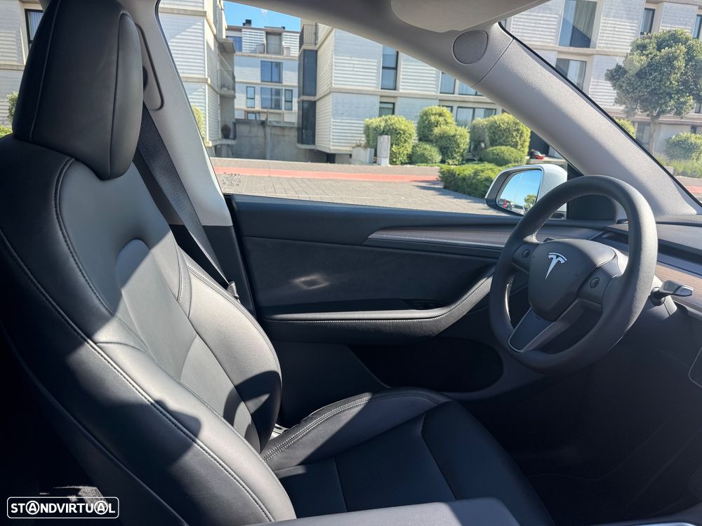 Tesla Model Y Long Range Tração Traseira - 9