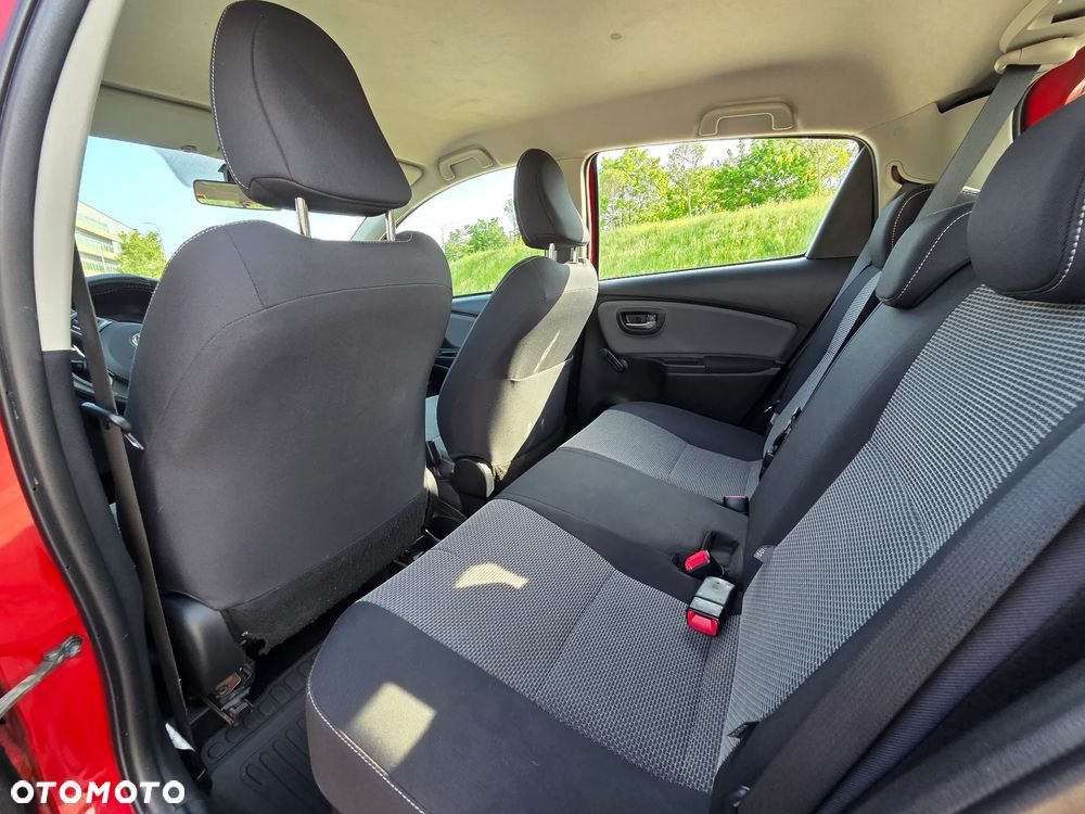 Toyota Yaris Hybrid 100 Premium EU6 - 12