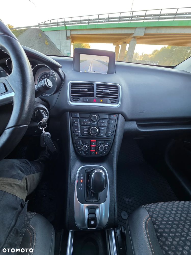 Opel Meriva 1.4 Automatik Innovation - 22