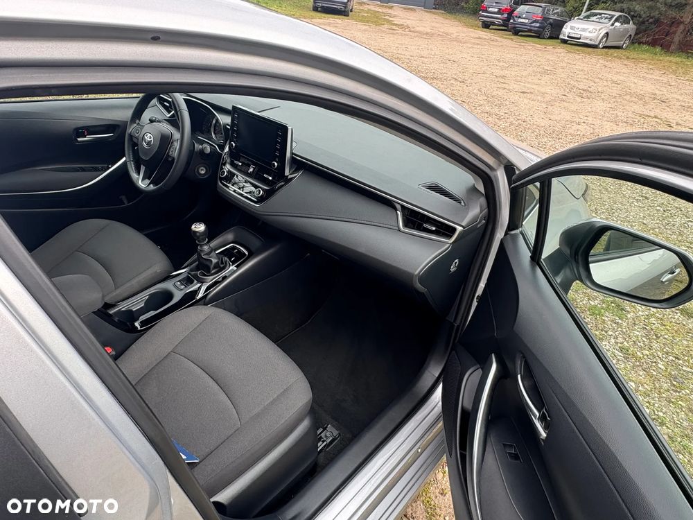 Toyota Corolla 1.5 Comfort - 10