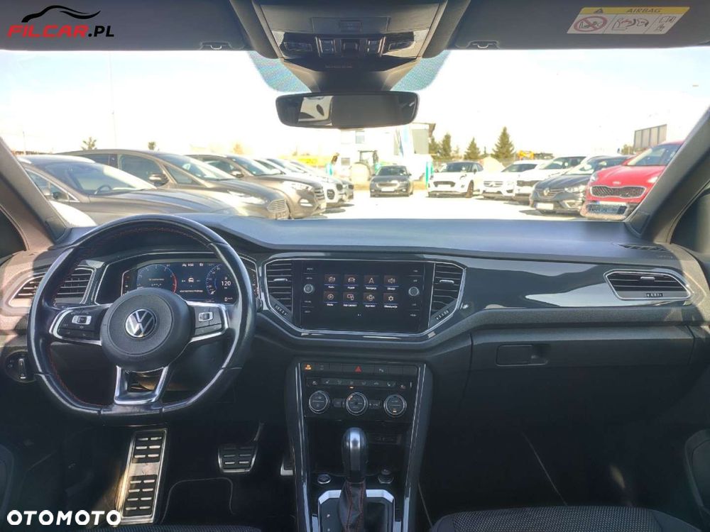 Volkswagen T-Roc - 10