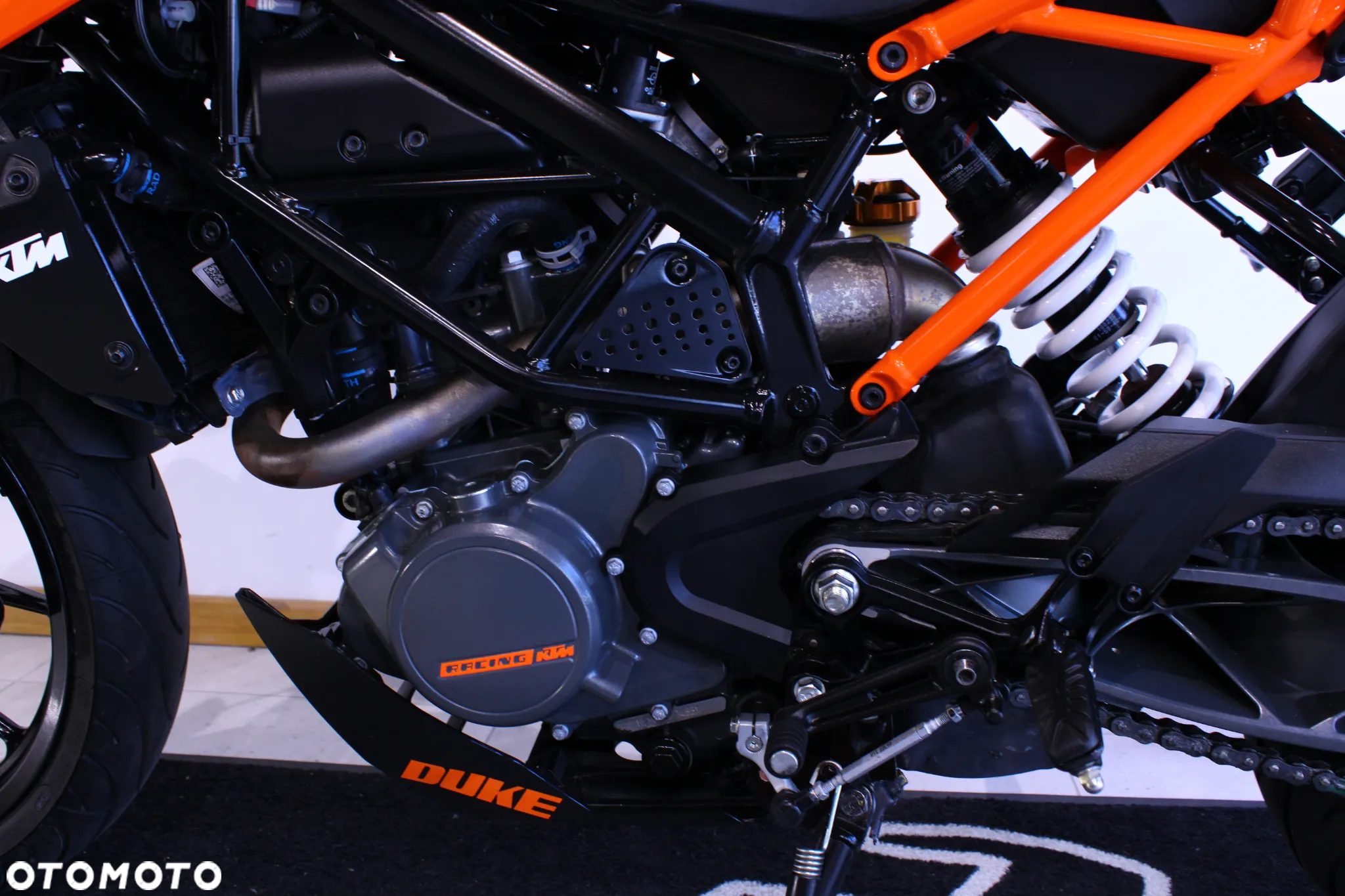 KTM Duke - 25
