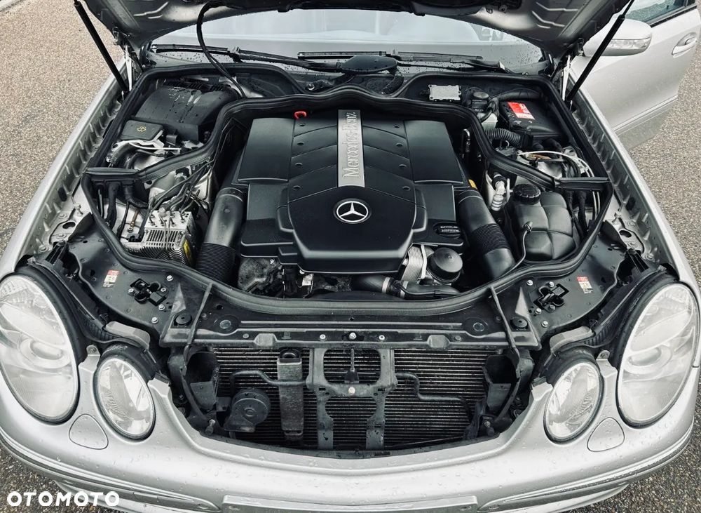 Mercedes-Benz Klasa E 500 Avantgarde - 15