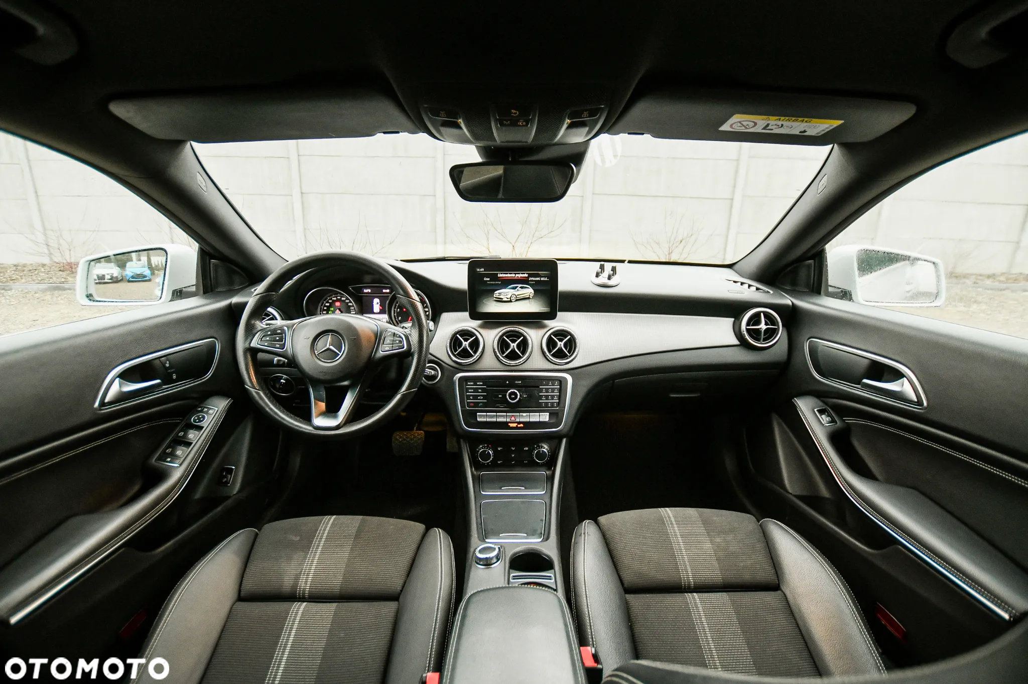Mercedes-Benz CLA Shooting Brake 180 7G-DCT - 21