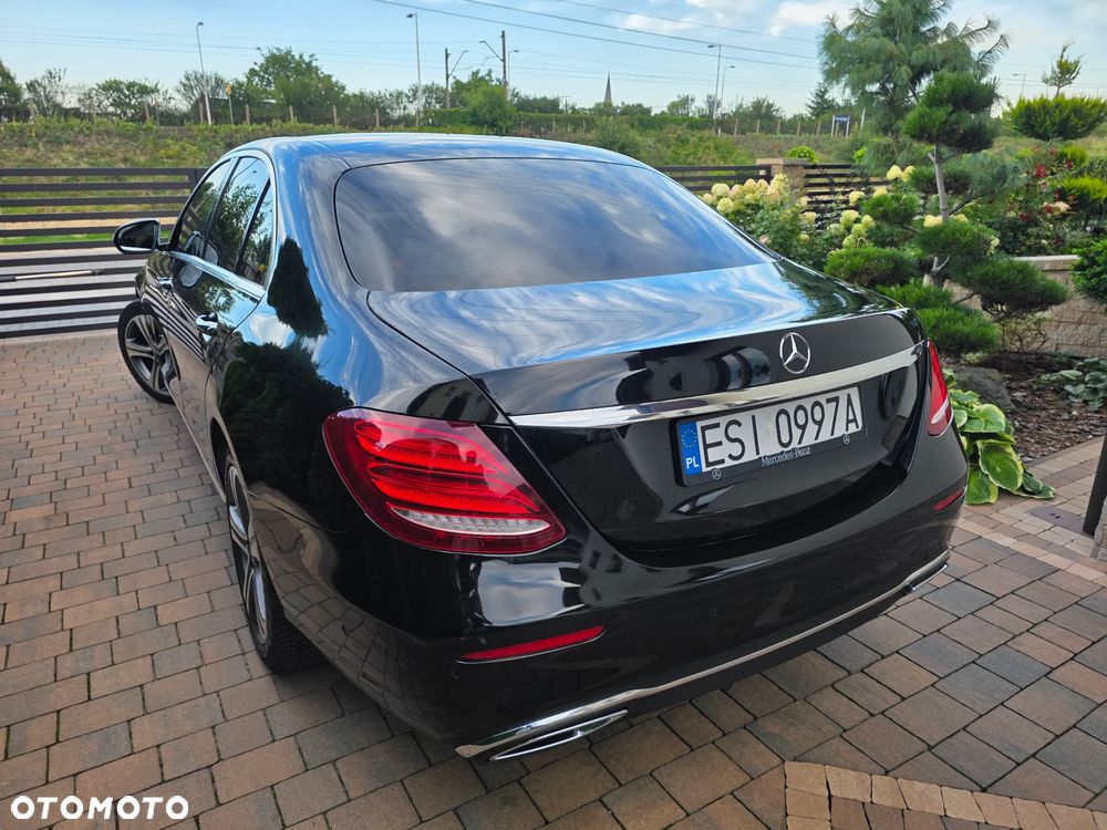 Mercedes-Benz Klasa E 220 d 9G-TRONIC Avantgarde - 16